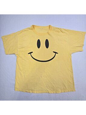 Vintage Yellow XL Shareholders 2004 Store 359 Smiley Face Graphic Unisex T-Shirt
